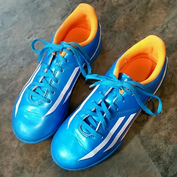 Adidas Shoes Size 1 Boy Messi Soccer Poshmark